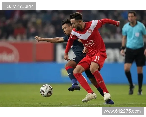 汉堡队冲超成功，德乙赛场呼声激荡