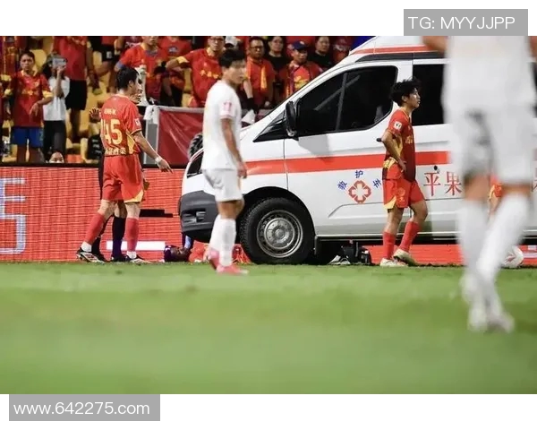 科隆球迷怒呼主帅下课,要求挽回连败颓势 科隆球迷怒呼主帅下课,要求挽回连败颓势